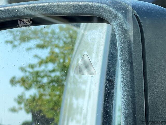 Skriňová dodávka Mercedes-Benz Sprinter 315 AHK 3,5*t Klima