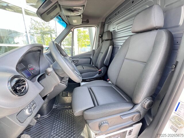 Skriňová dodávka Mercedes-Benz Sprinter 315 AHK 3,5*t Klima