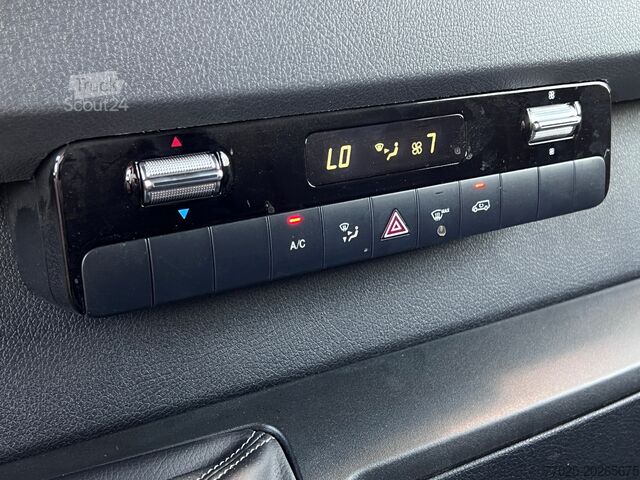 Skriňová dodávka Mercedes-Benz Sprinter 315 AHK 3,5*t Klima