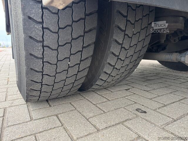 Koel-vriestransport DAF CF65-300 Thermo-King (- 25 C ) 'D Hollandia Tai...
