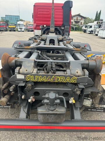 τυπική μονάδα τράκτορα Mercedes-Benz ACTROS MP III 2548