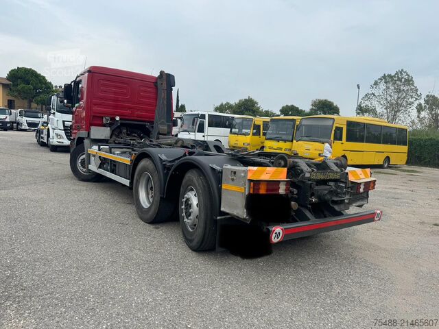 τυπική μονάδα τράκτορα Mercedes-Benz ACTROS MP III 2548