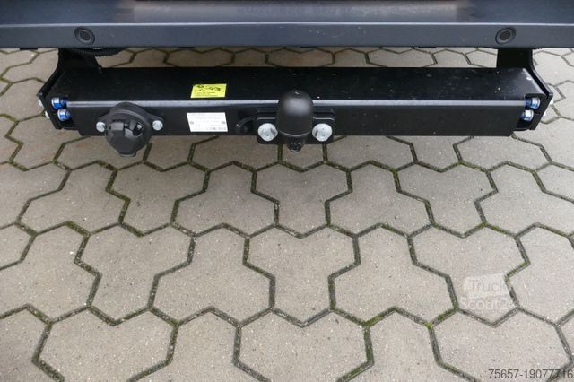 Pritschenwagen IVECO DoKa- Pritsche, AHK, Klima