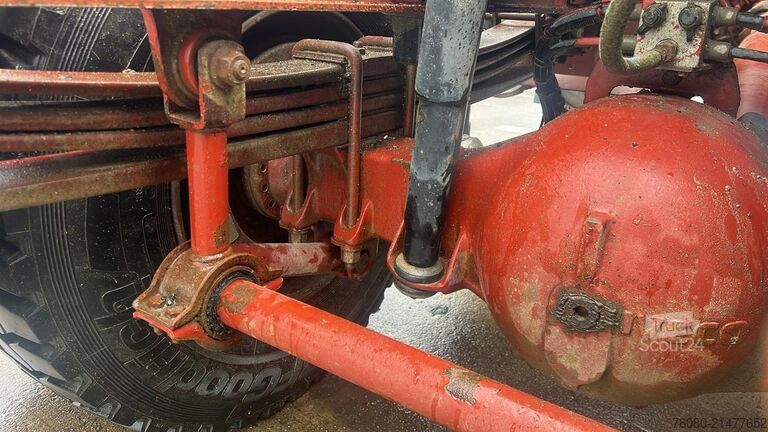 Tracteur standard Iveco Eurotrakker 440 E 42 (LAMES / STEEL SUSP. / POM...