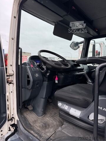 Camion caisson MAN TGL 12.220 Koffer 7m Schalter Klima Ahk