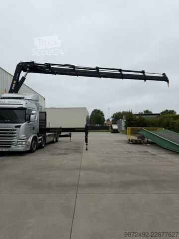 Grue montée sur camion SCANIA G 410