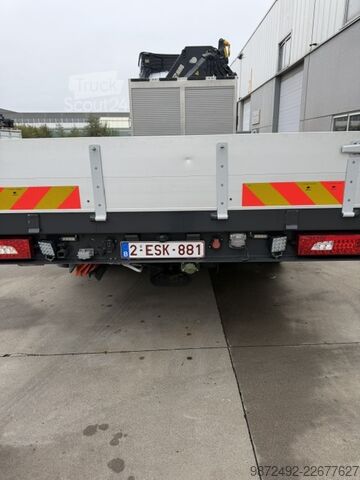 Grue montée sur camion SCANIA G 410