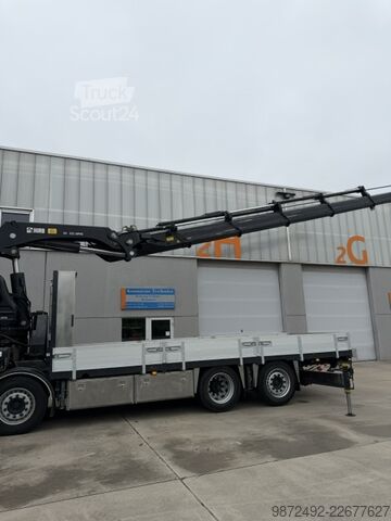 Grue montée sur camion SCANIA G 410