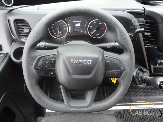 Autobus za međugradski prevoz IVECO Aveuro Ambra 35 seats Euro 6 NEU