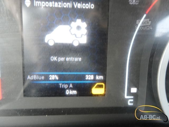 Autobus za međugradski prevoz IVECO Aveuro Ambra 35 seats Euro 6 NEU
