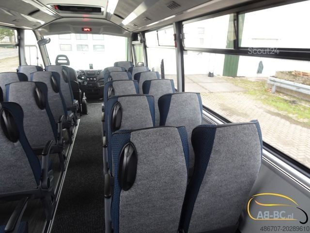 Autobus za međugradski prevoz IVECO Aveuro Ambra 35 seats Euro 6 NEU