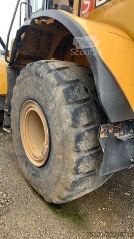 Radlader CATERPILLAR 972 M mit Waage