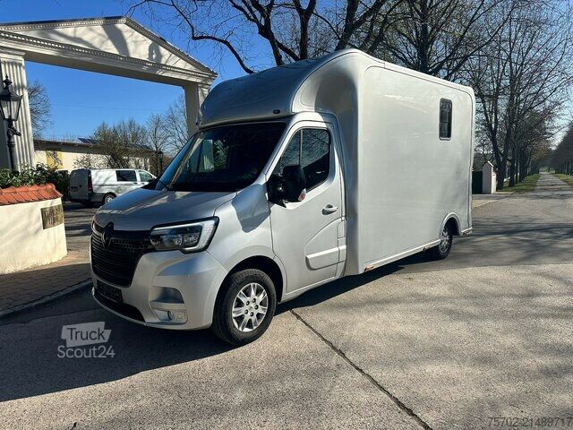 Furgon Renault Master Haras 1-2 Pferde