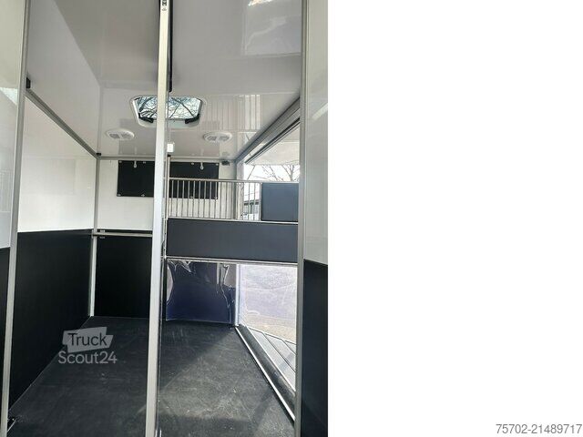 Furgon Renault Master Haras 1-2 Pferde