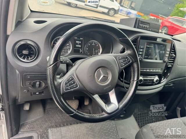Kombi s vysokou strechou Mercedes-Benz Vito 119 CDI 4x4 Van with Tachograph