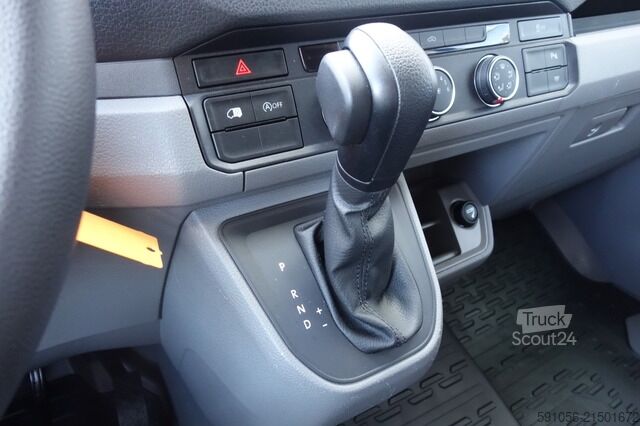 Dobozos furgon Volkswagen Crafter 35 Kasten L2H1 BOTT-WERKTATT/REGAL/LED