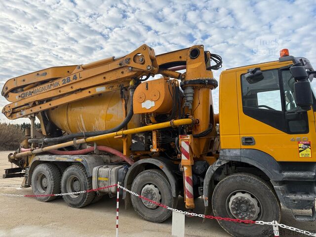 Betonpumpe für Beton IVECO MAGIRUS A410T/E4