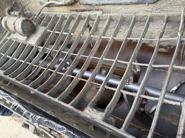 Betonpumpe für Beton IVECO MAGIRUS A410T/E4