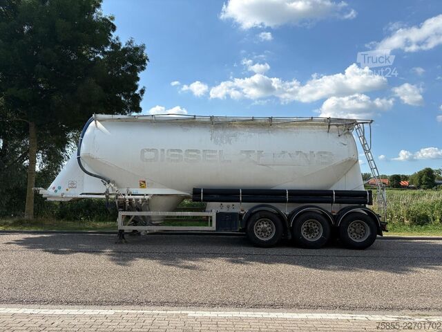 Silos Feldbinder Silo 40M3 / BPW Axles / Discbrakes