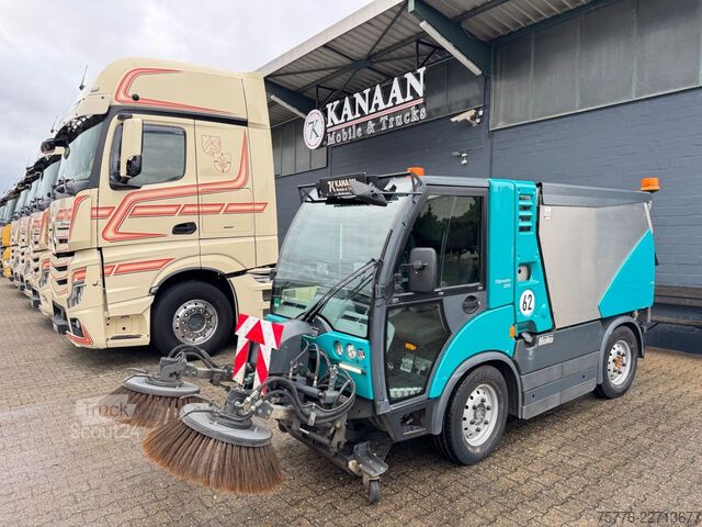 Özelleştirilmiş panelvan HAKO Citymaster 2200 Sweeper Kehrmaschine