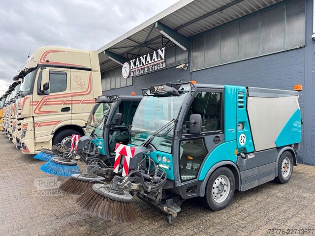 Özelleştirilmiş panelvan HAKO Citymaster 2200 Sweeper Kehrmaschine