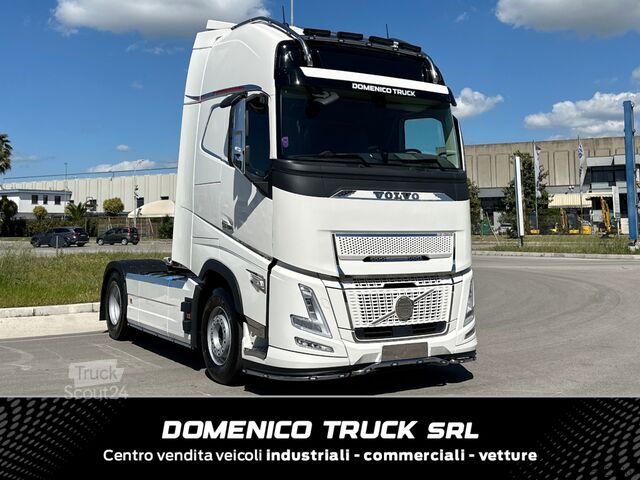 τυποποιημένος ελκυστήρας Volvo FH Aero