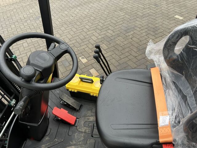 Stivuitor frontal EP TCL101