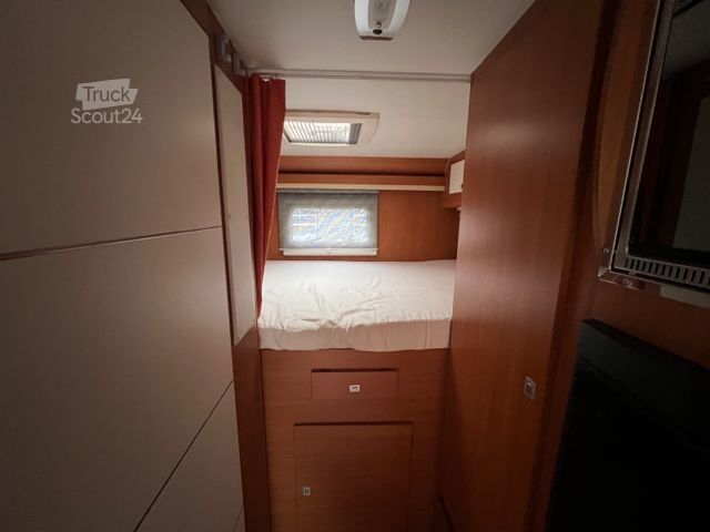 Autorulotă cu alcovă GIOTTILINE Therry T45