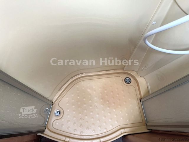 Halvintegrerad husbil CARTHAGO Chic T 47 - Festbett -  - Solar -