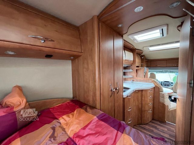 Halvintegrerad husbil CARTHAGO Chic T 47 - Festbett -  - Solar -