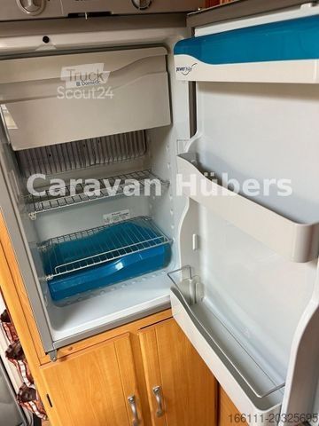 Halvintegreret autocamper LMC TI 662 - Festbett - Solar - Markise - AHK -