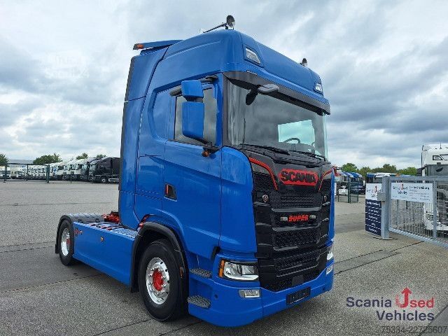 Standardni vlačilec Scania S 520 A4x2NB V8 Leder schwarz - Vollluft!!!