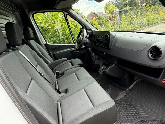 Ploščati dostavnik MERCEDES-BENZ Sprinter 317 BlueTEC Lang 2 x Schiebetür Klima