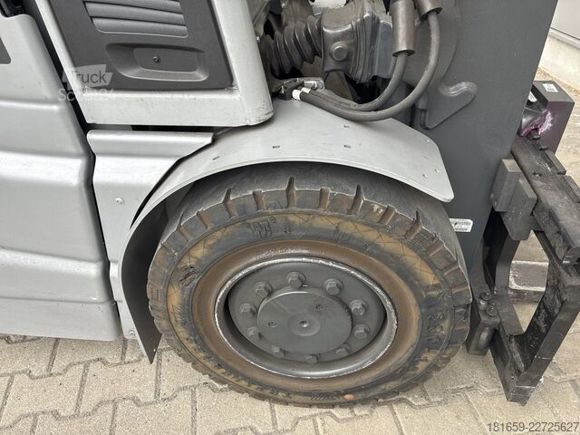 Elektriskais četrriteņu iekrāvējs STILL RX 60-40