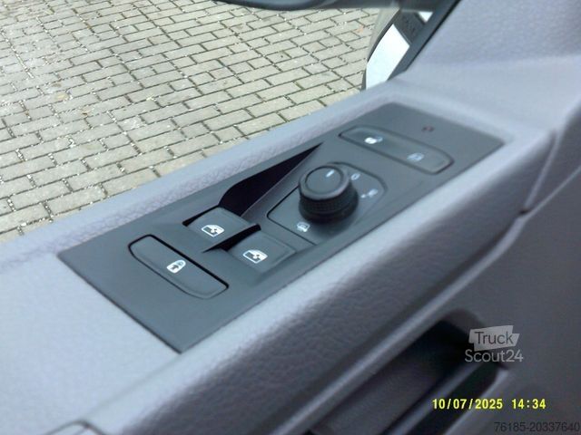 Minibuss VOLKSWAGEN T6.1  9-Sitzer-Stoff  1. Hand  DSG Getriebe