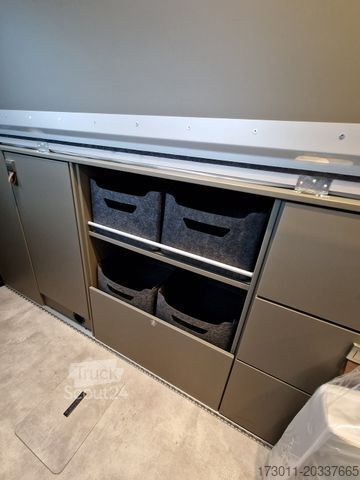 Camper van HYMER/ERIBA Grand Canyon S 700 4x4