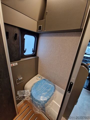 Camper van HYMER/ERIBA Grand Canyon S 700 4x4