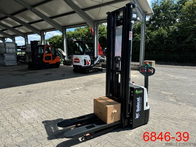 Traspallet manuale Bobcat BSL 16 N 7