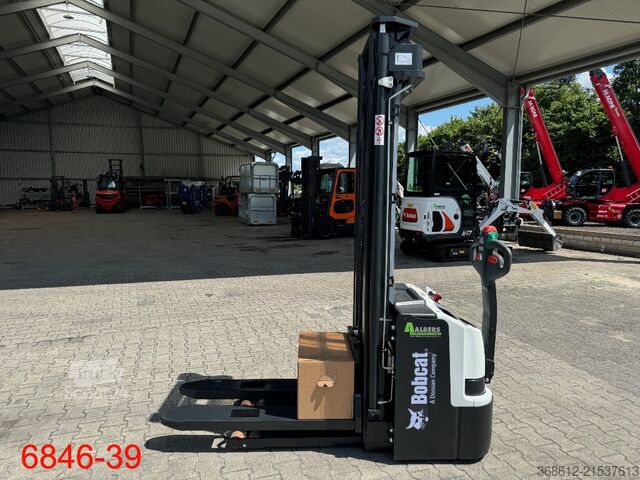 Traspallet manuale Bobcat BSL 16 N 7