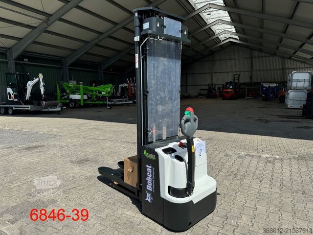 Traspallet manuale Bobcat BSL 16 N 7