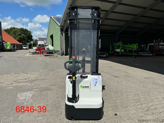 Traspallet manuale Bobcat BSL 16 N 7