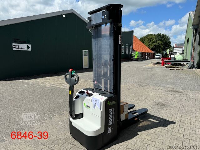 Traspallet manuale Bobcat BSL 16 N 7