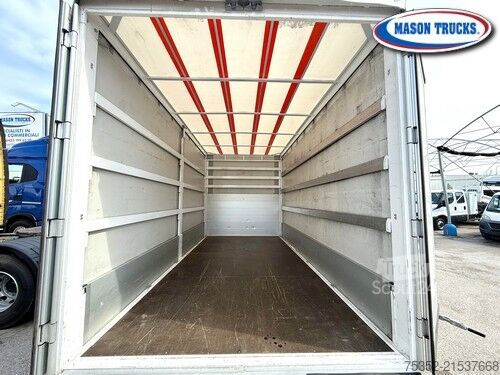 Furgão cortina de lona Iveco Daily 35c140