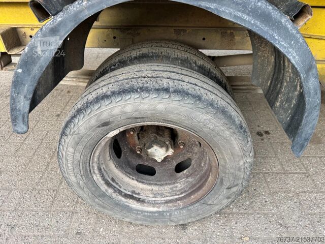 Teherautó Mercedes-Benz Sprinter **410D-5CYLINDER-MANUAL PUMP**