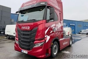 Standarta vilcējs Iveco S-Way AS440S49T/FP