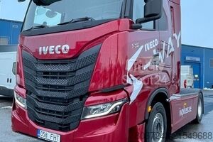 Standarta vilcējs Iveco S-Way AS440S49T/FP