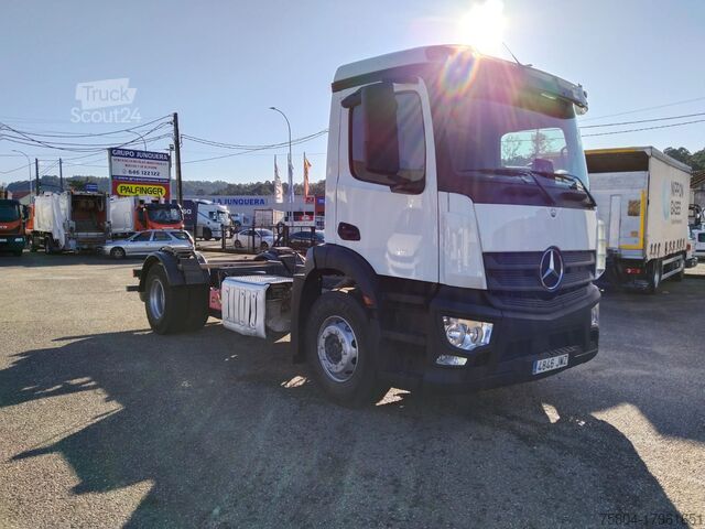 šasija tovornjaka Mercedes-Benz ANTOS 1827L