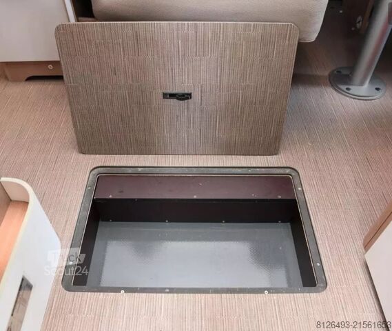 Integriertes Wohnmobil Burtsner IXEO I 728 G