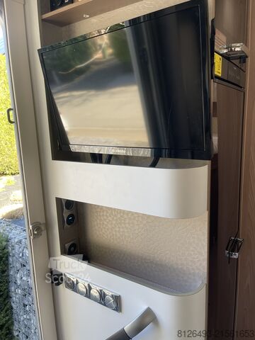 Integriertes Wohnmobil Burtsner IXEO I 728 G