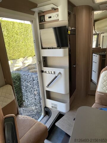Integriertes Wohnmobil Burtsner IXEO I 728 G